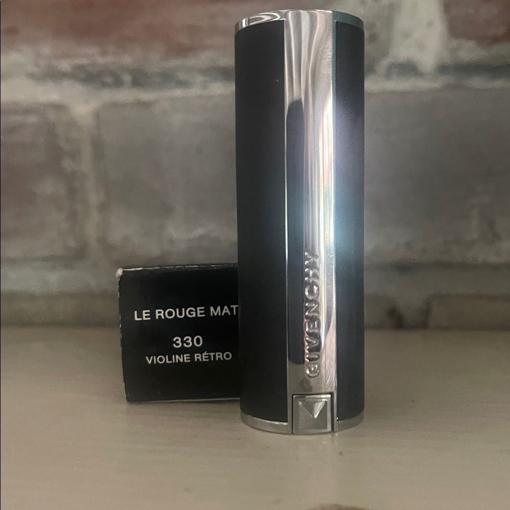 NEW Givency Le Rouge Mat Lipstick-330- Violine Retro - Picture 6 of 10